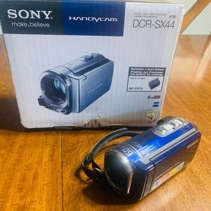 Sony HandyCam DCR-SX44. Blue. Used. Excellent Condition.